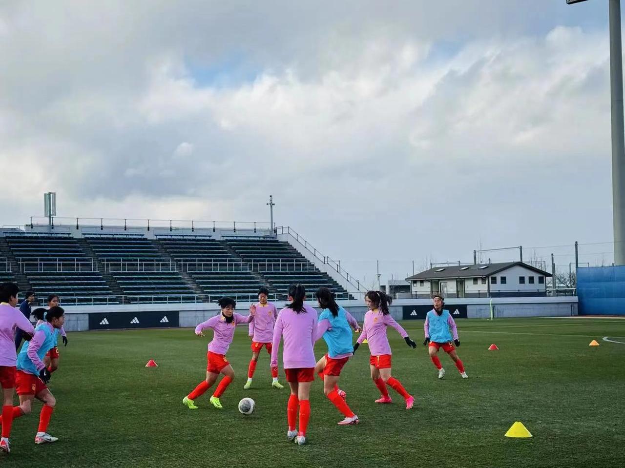 日本女足国家队备战奥运会，集训培训计划公布的简单介绍